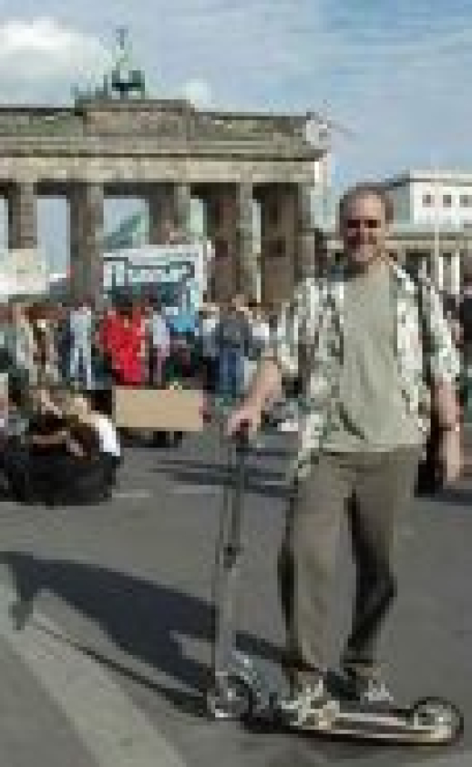 Xootr "Roma" mit schmalem hochwertigem Alu-Trittbrett, bis 300 Kg ! Beladung